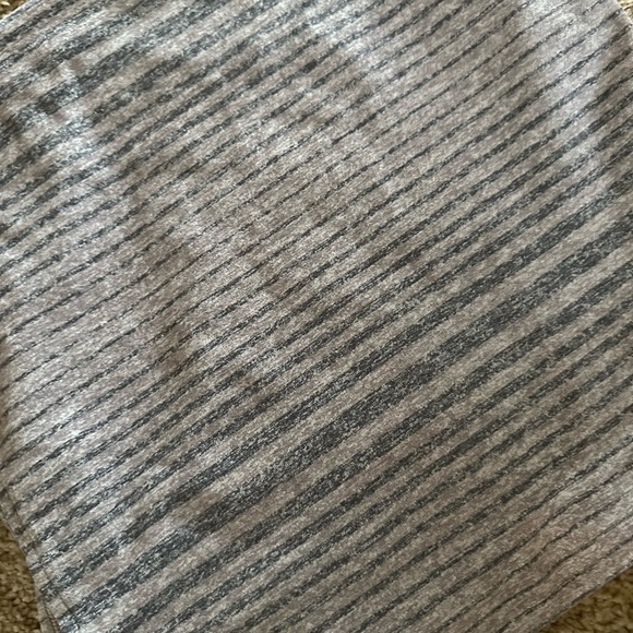 7-Lululemon Vinyassa scarves; various patterns; like new condition; $16 each - Picture 5 of 13